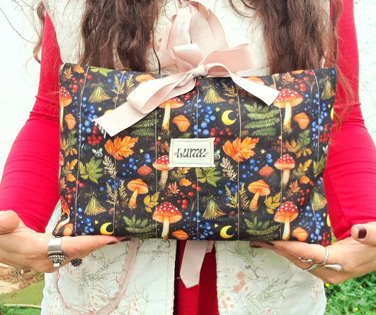 Capa para Livro Golden Moon Forest