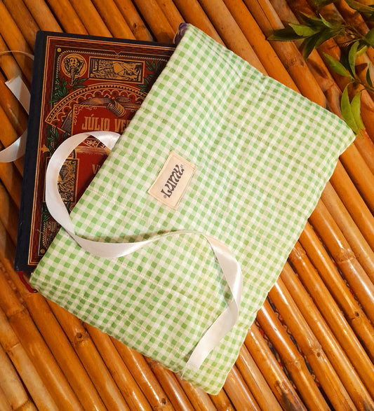 Capa para Livro Spring Garden