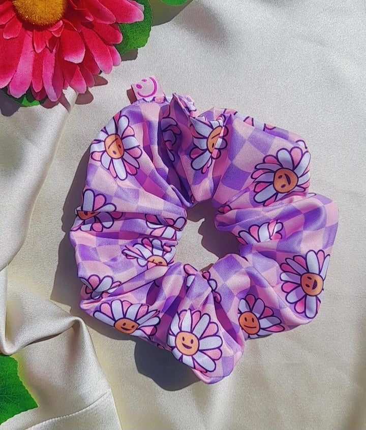 Scrunchie Purple Daisy