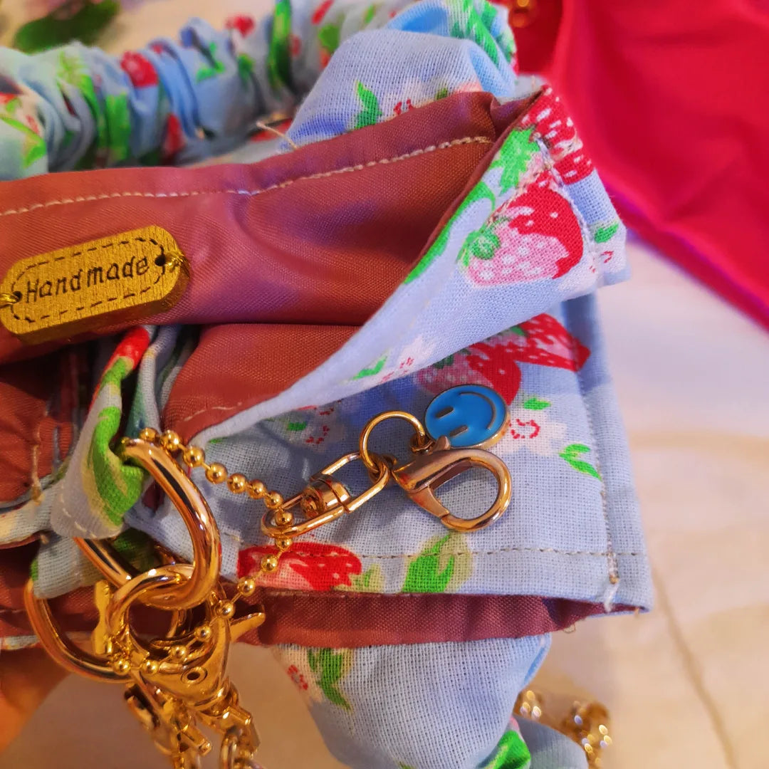 Mala * A Alegria * — Scrunchie Bag Exclusiva - Coleção 5 Sentidos