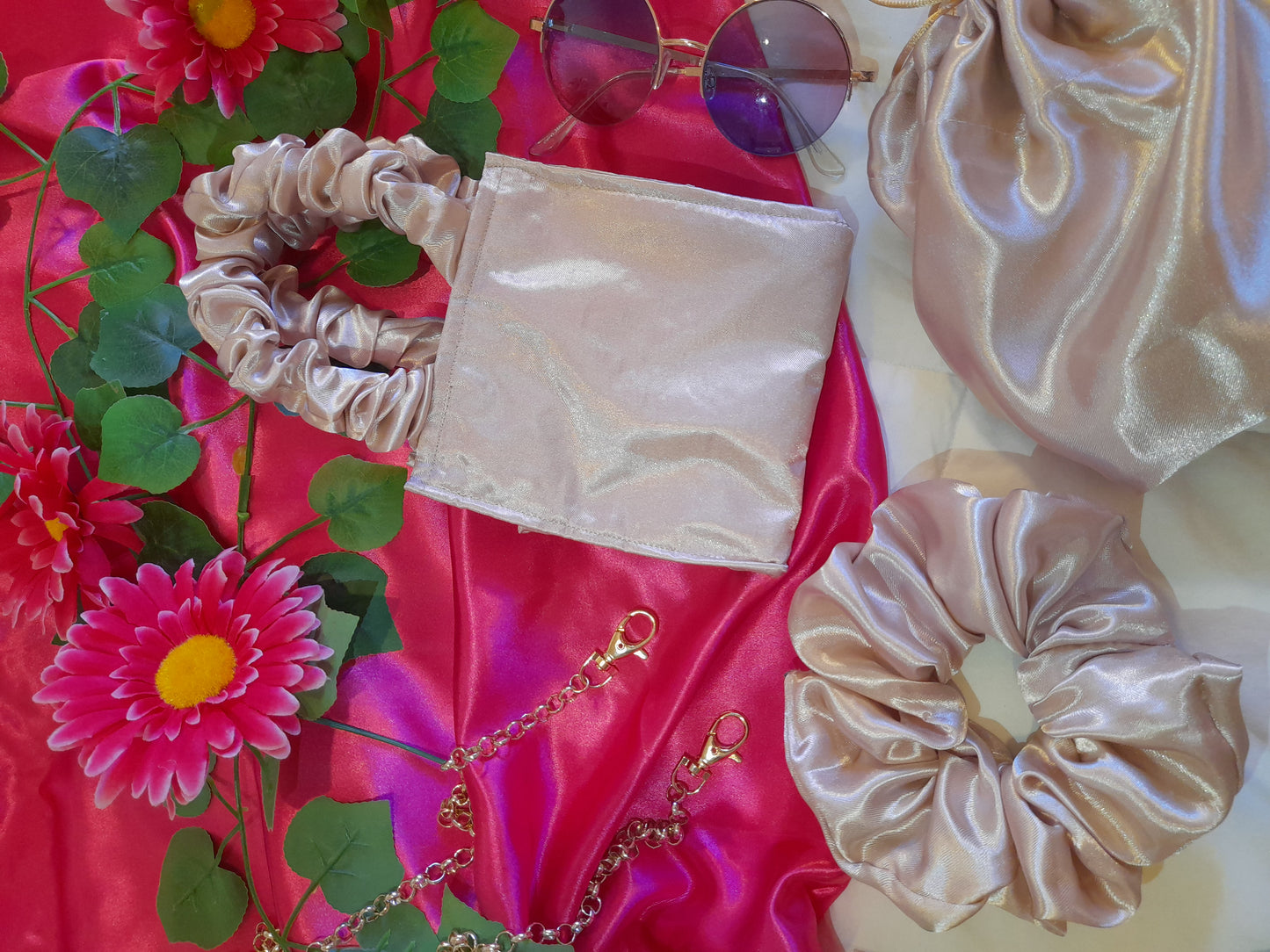 Mala * A Encanto * — Scrunchie Bag Exclusiva - Coleção 5 Sentidos