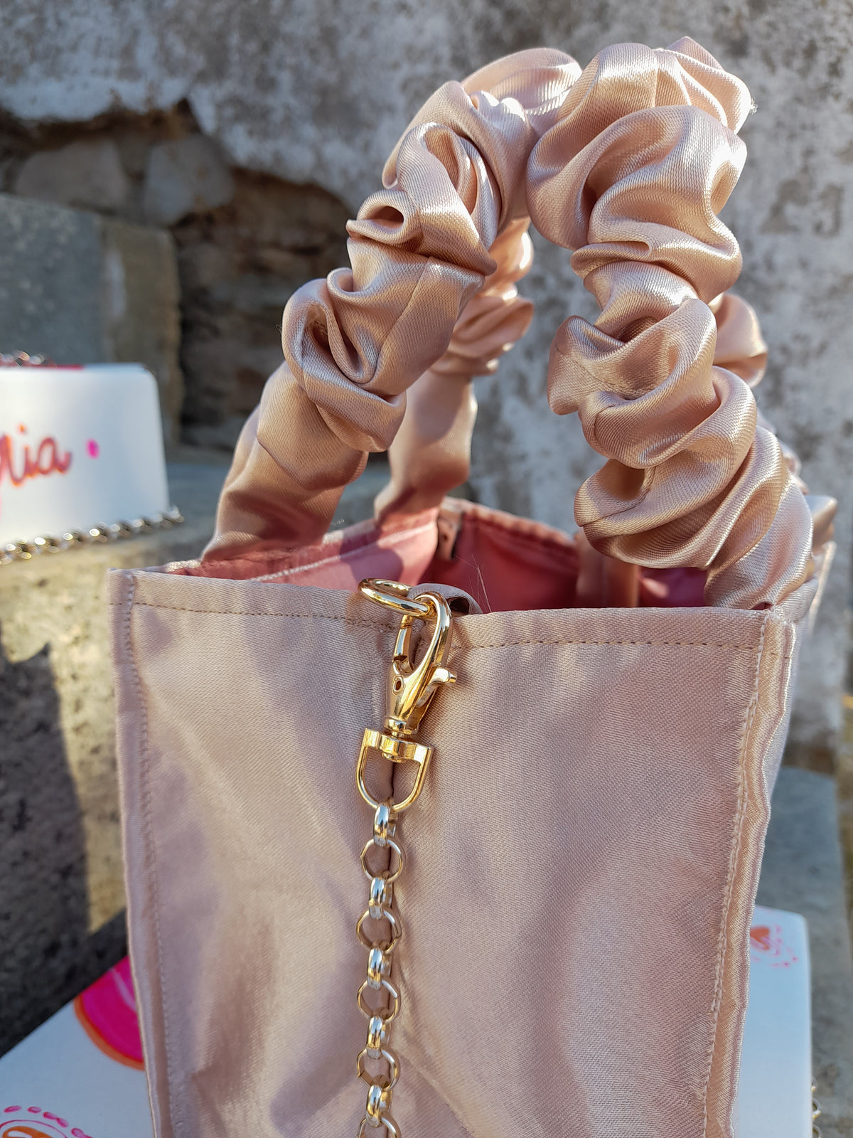 Mala * A Encanto * — Scrunchie Bag Exclusiva - Coleção 5 Sentidos