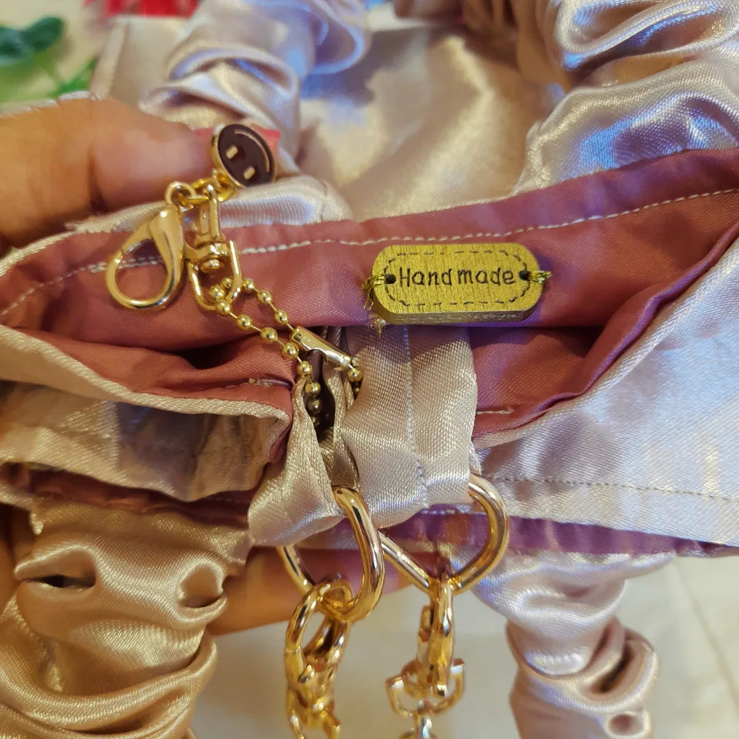Mala * A Encanto * — Scrunchie Bag Exclusiva - Coleção 5 Sentidos